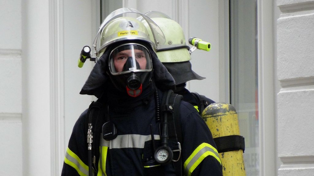 EN 13911 Pakaian Pelindung untuk Pemadam Kebakaran - Keperluan dan Kaedah Ujian untuk Helmet Kebakaran untuk Anggota Bomba