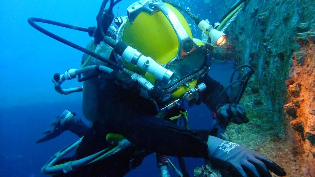 Inspección subacuática